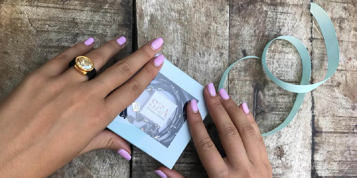 How To Choose The Perfect Gift For The Upcoming Holidays